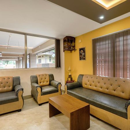 Treebo Urban Oasis Inn กูวาฮาติ ภายนอก รูปภาพ