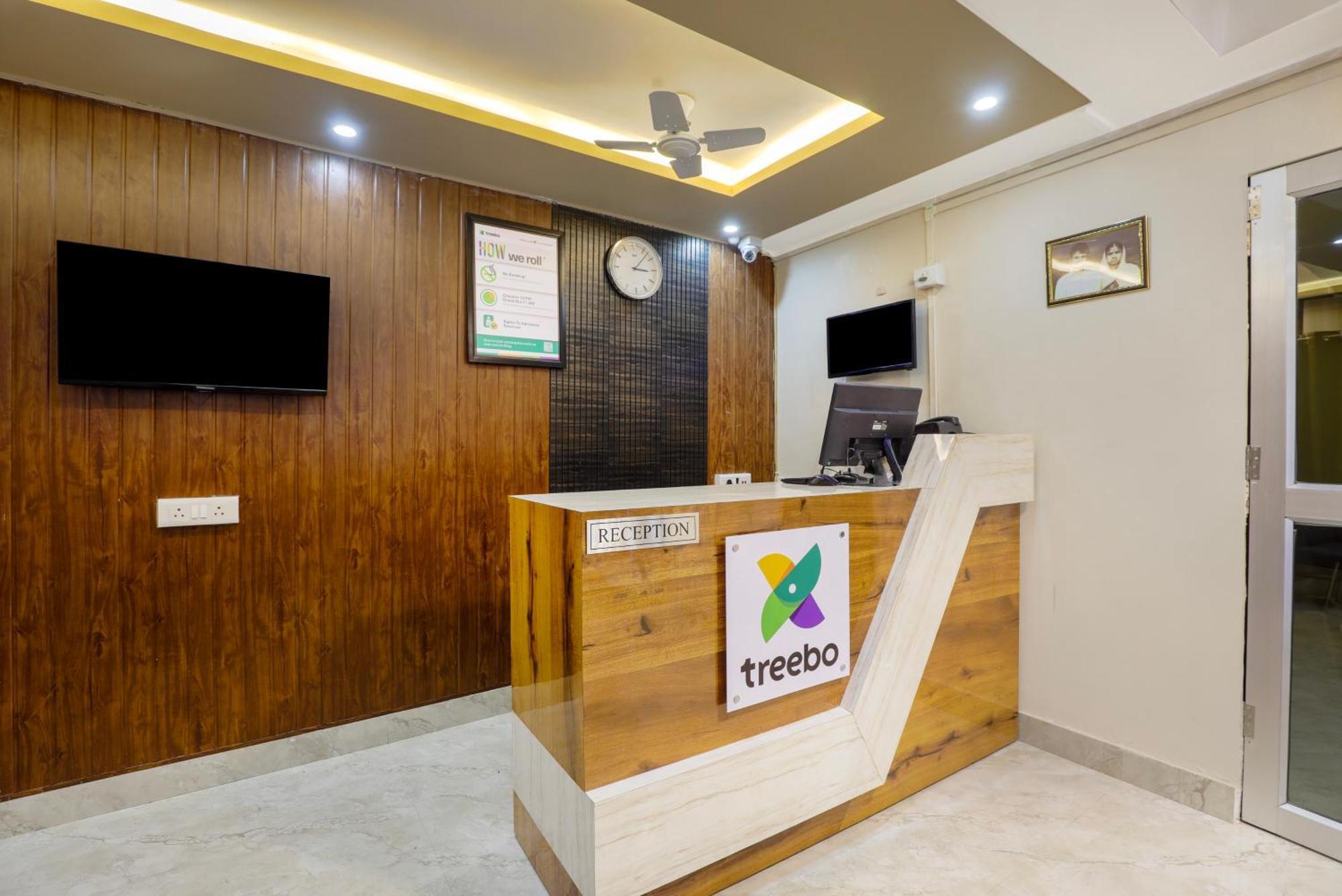 Treebo Urban Oasis Inn กูวาฮาติ ภายนอก รูปภาพ